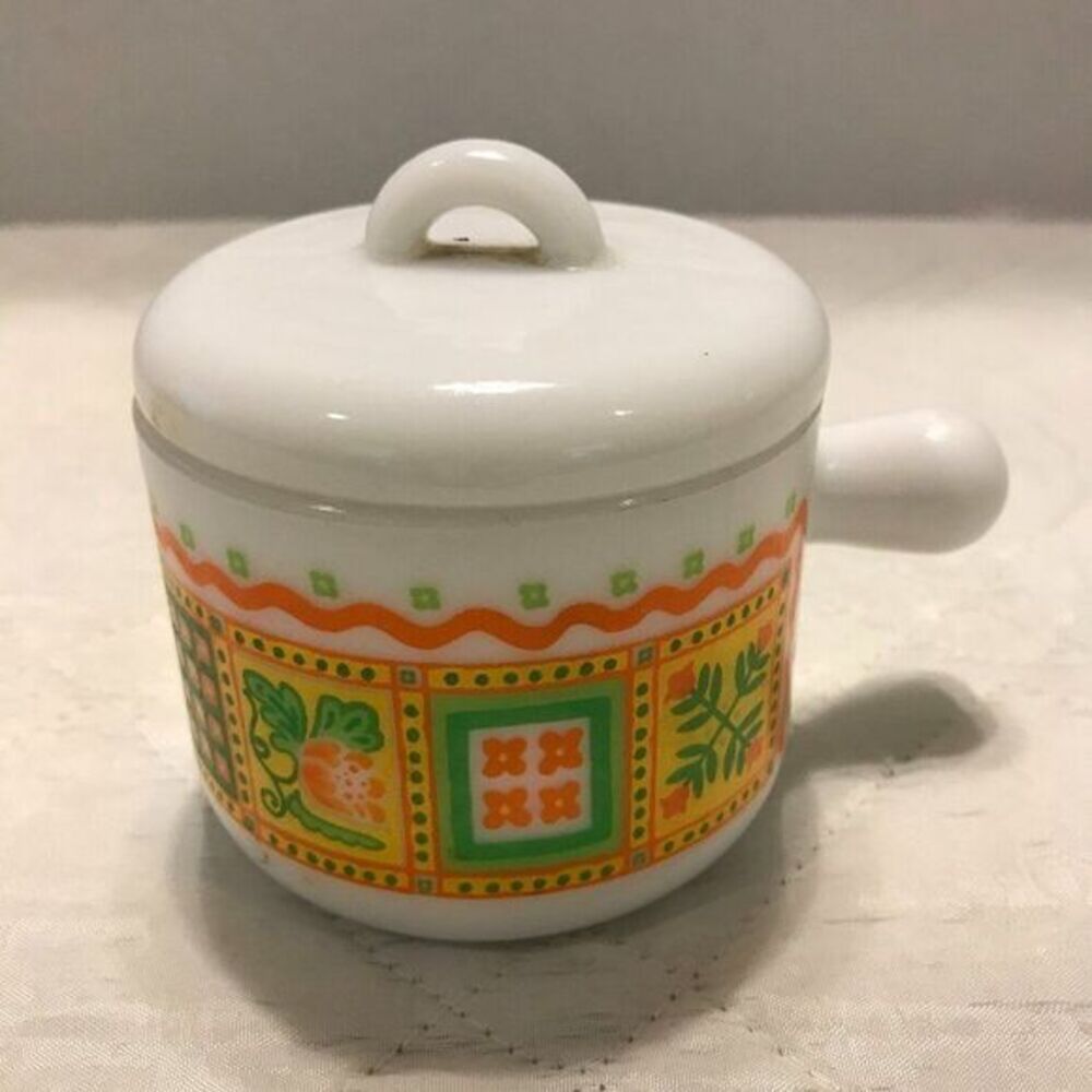 70s Vintage Avon patchwork milk glass soup mug‎ w/ lid